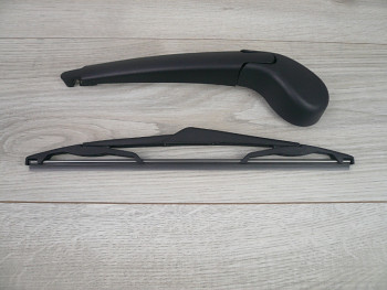 Stěrač zadní ramínko - Ford Focus III Mk3