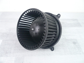 Ventilátor topení INFINITI QX56