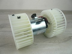 Ventilátor topení BMW 5 (5E39) X5 (E53) - aut. klima