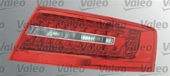 Světlo zadní AUDI A6 C6 SEDAN 08-11 vnější LED