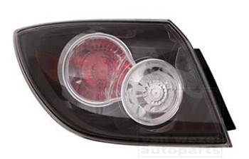 Světlo zadné MAZDA 3 HB 03-09 vonkajšie