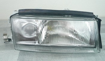 Svetlo predné ŠKODA OCTAVIA 1U2/1U5 97-00 mlhovka