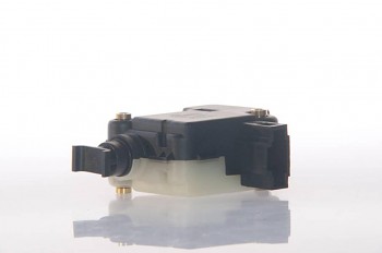 Zámek kufru a pátých dveří VW POLO (9N) TOUAREG I